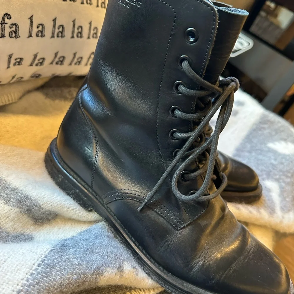 Saint Laurent Black Combat Boots Leather - Picture 3 of 7